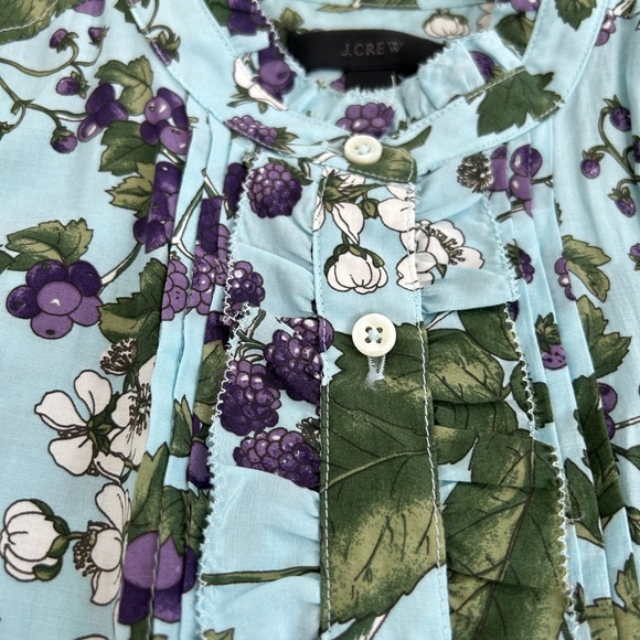 Jcrew sleeveless ruffle button up top in Ratti fruity floral size 2 - Picture 6 of 10